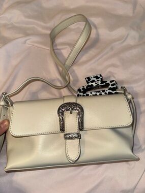 Windsor Cream Crossbody Bag with Decorative Silver Buckle